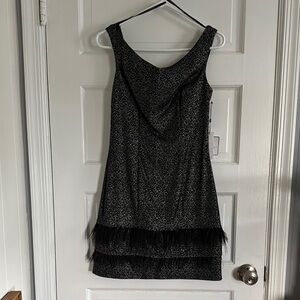 Laundry By Shelli Segal Black V-Neck Sheath Mini Dress